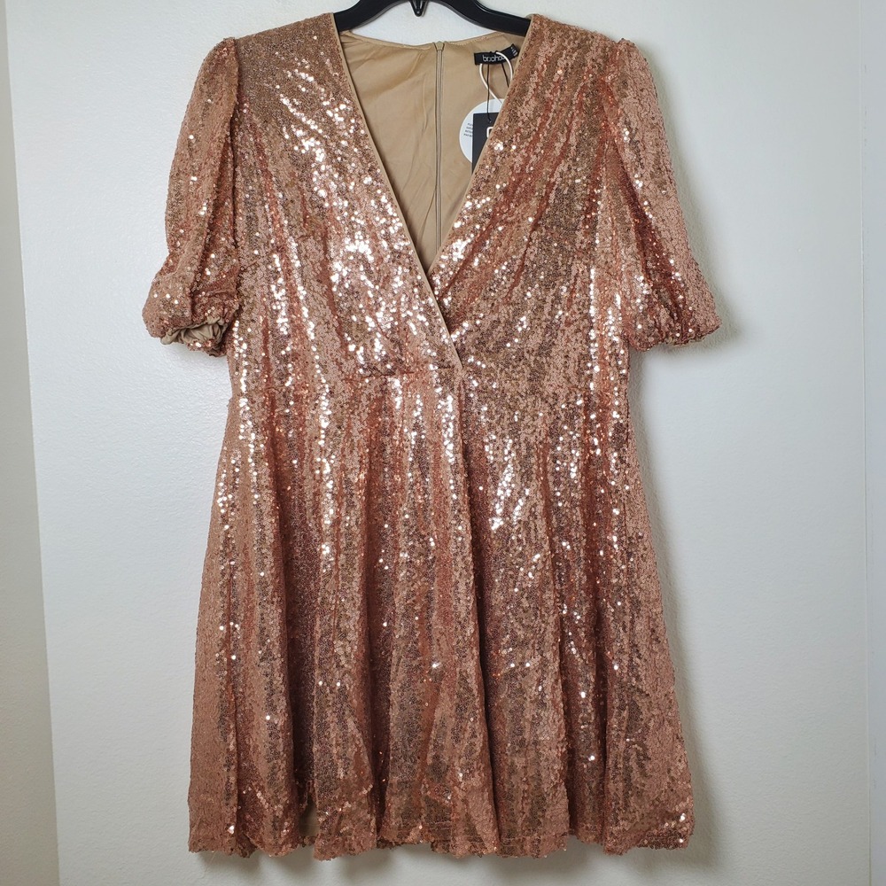 Boohoo NWT Sequin Puff Sleeve Skater Dress Champagne Rose Gold Plus Size 16 - Picture 12 of 14